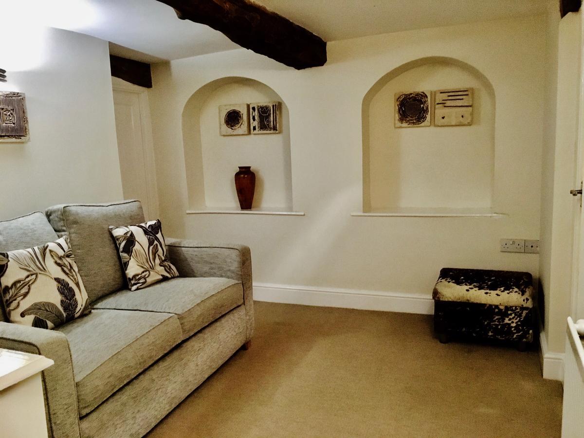 코커머스 Six Castlegate B&B 외부 사진
