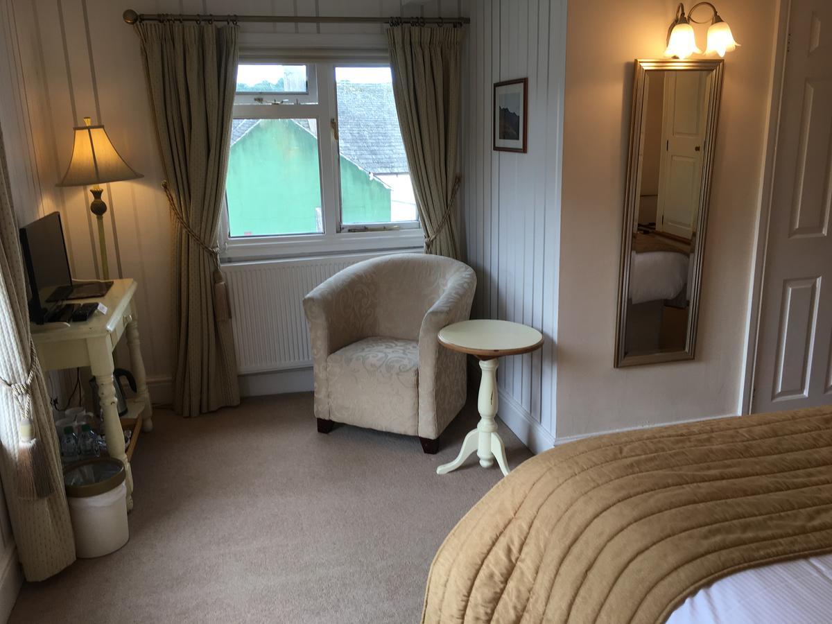 코커머스 Six Castlegate B&B 외부 사진